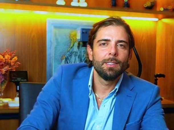 O Valor do Reconhecimento: Joias que Contam Histórias