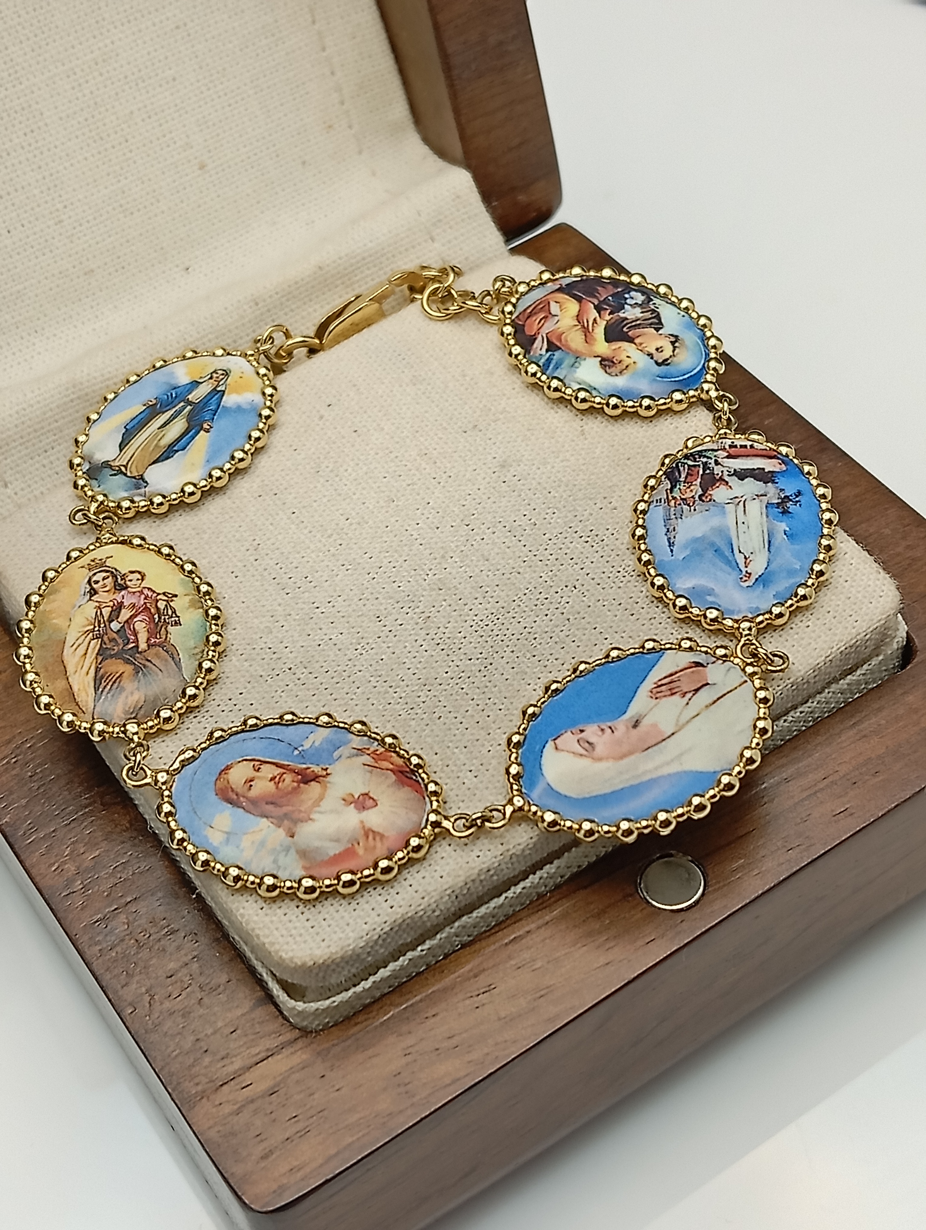 Como cuidar das suas joias em casa: 7 dicas essenciais