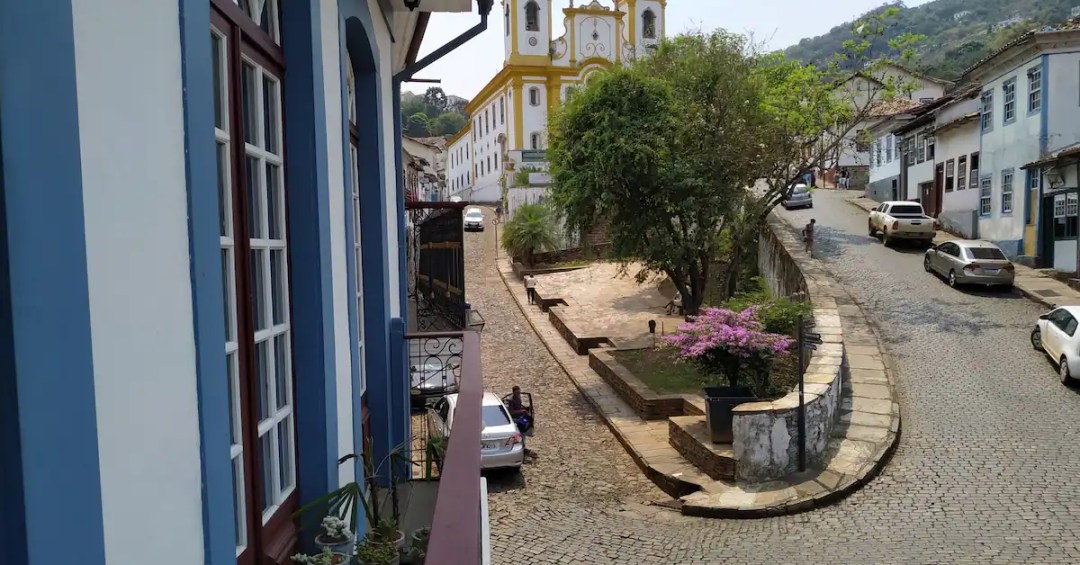 Ouro Preto: Uma Viagem pela História em Acomodações Elegantes