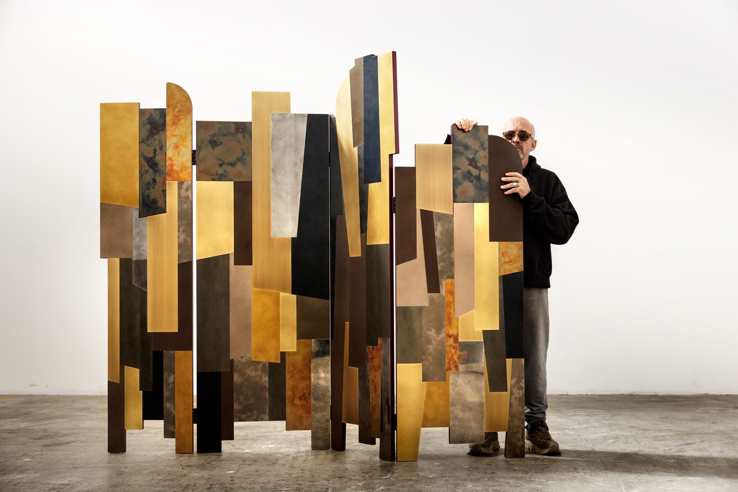 Antonio Marras: A Interseção da Moda e do Design em Milão