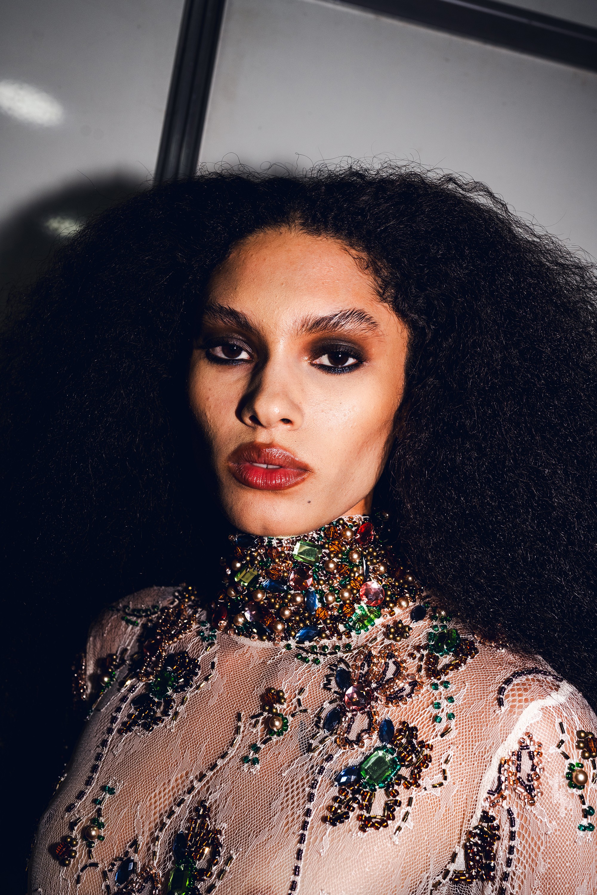 A Elegância do Blowout: Um Toque de Sofisticação nas Passarelas do Rio Fashion Week