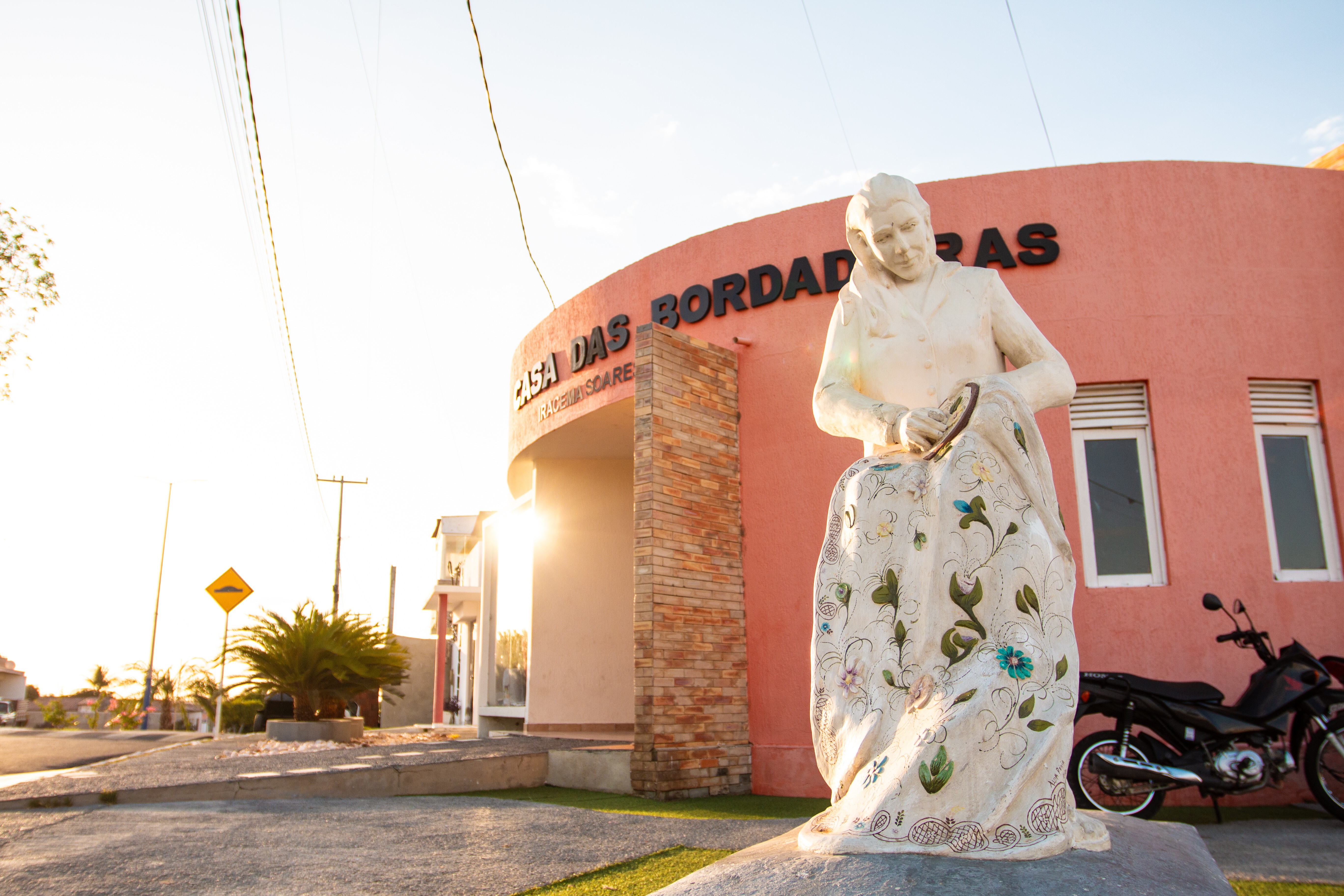 A Influência da Moda de Timbaúba dos Batistas: Um Olhar Sobre a Tradição e a Modernidade