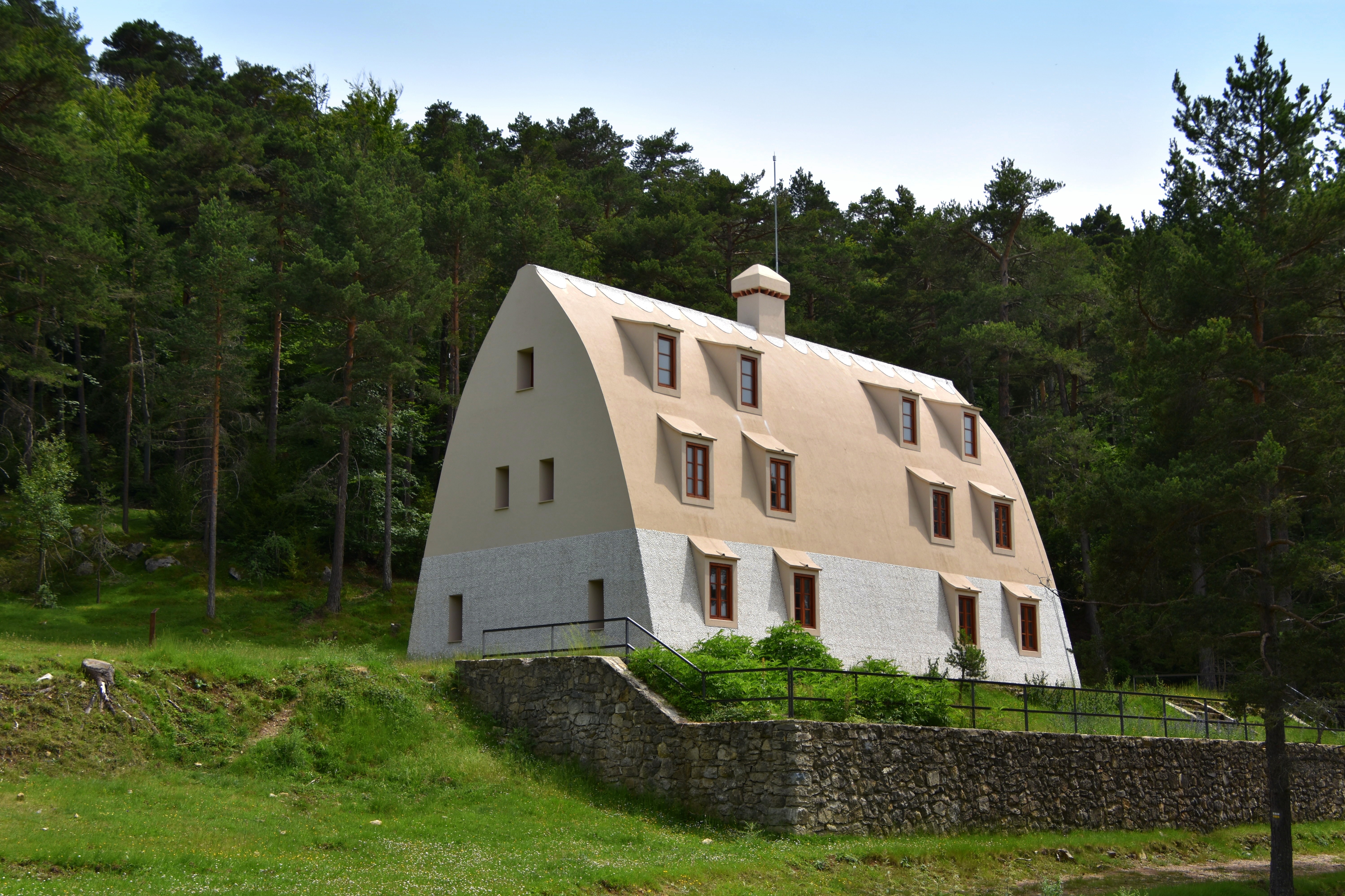 A Nova Obra de Gaudí: Um Legado que Transcende o Tempo na Catalunha