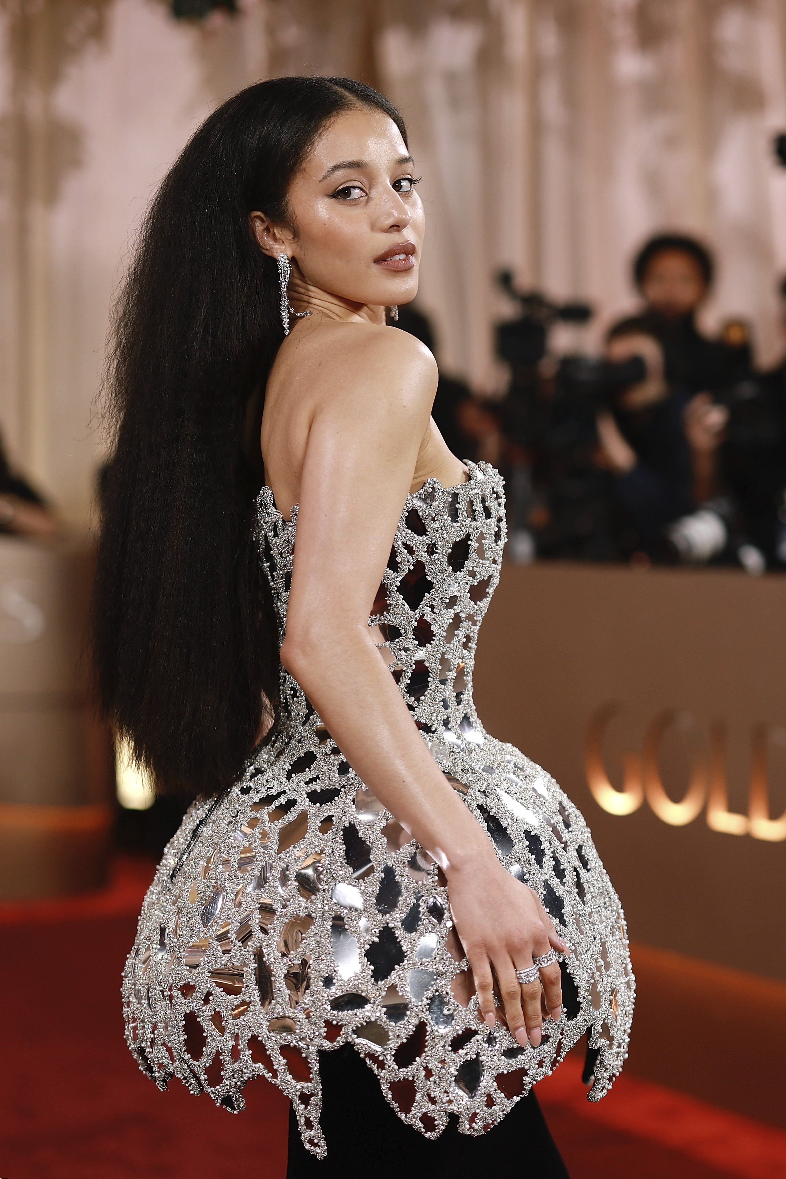 O Blowout: A Celebração da Beleza Natural em Cabelos Cacheados