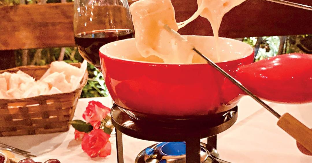 O Inverno e Os Sabores do Fondue: Uma Experiência Gastronômica