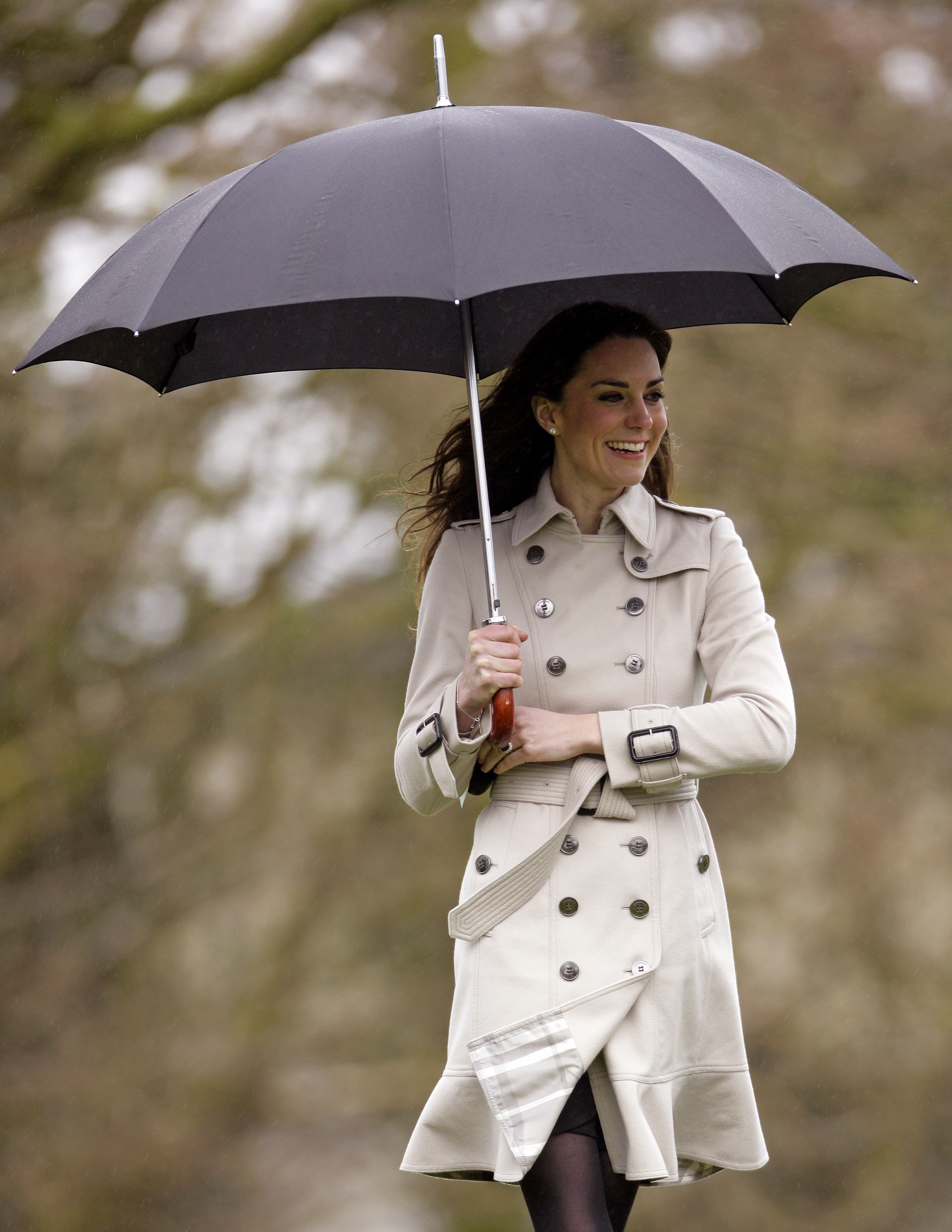 Burberry: 170 Anos de Elegância e História do Trench Coat